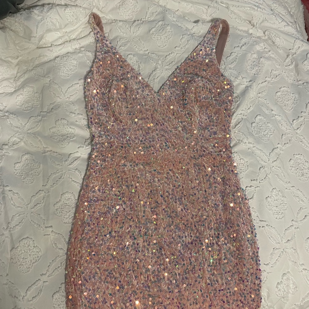 Amazon mini dress, Color: light pink w/ iridescent sequins, Size: Medium